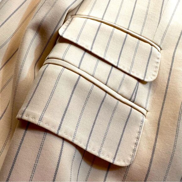 Ralph Lauren~ Collection Spring 12 Cream Pinstripe Wool Blend Crepe Casey Blazer - Picture 12 of 16